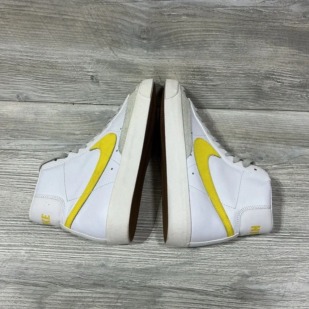 Nike Blazer Mid '77 Vintage BQ6806-101 White Yellow Leather Shoes Men's Size 8.5